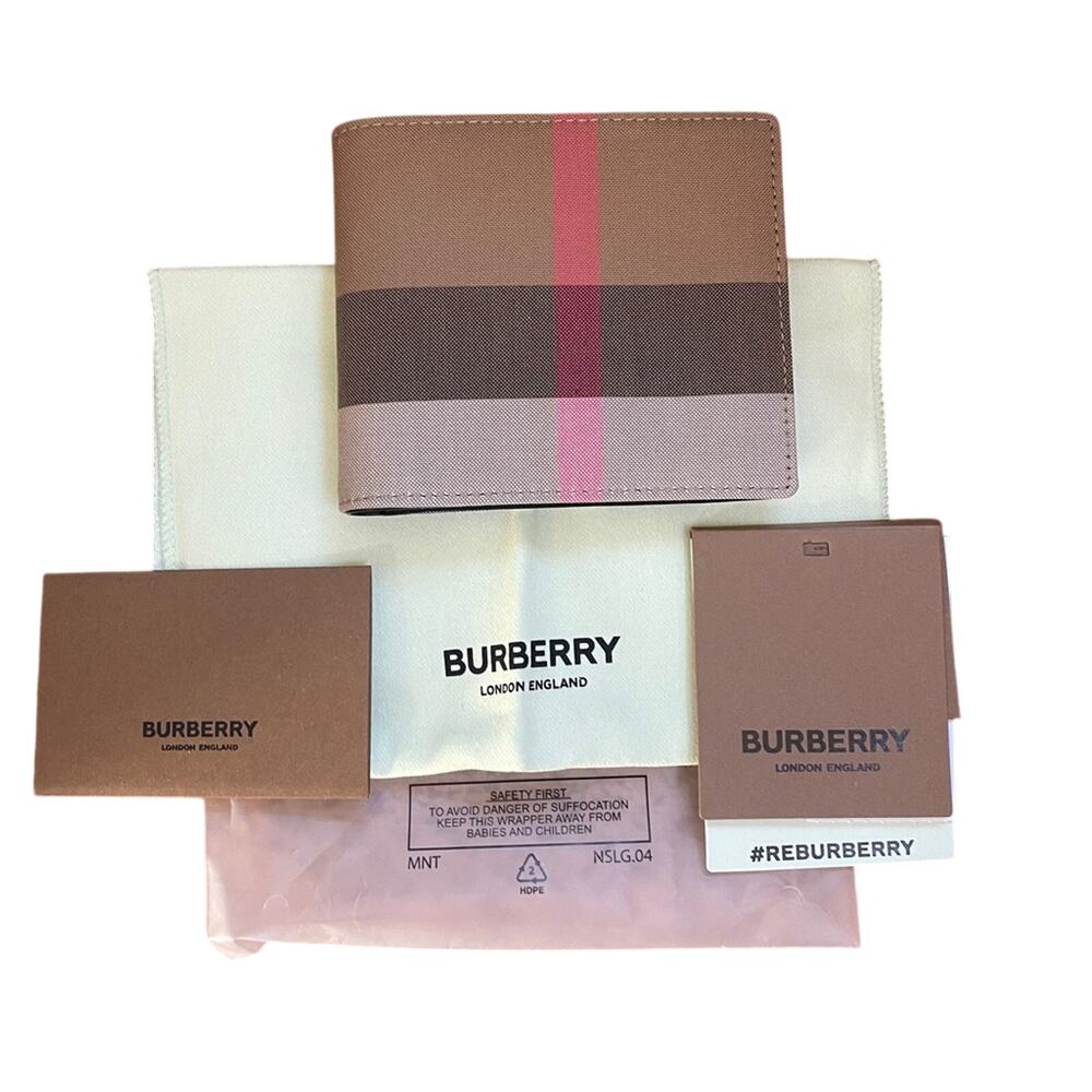 Burberry brand new waterproof wallet